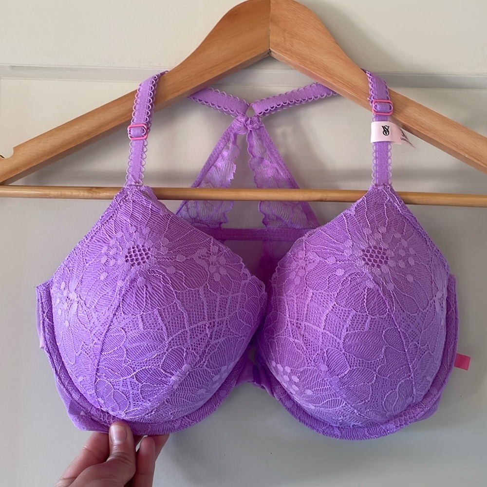 Victoria’s Secret razor back lavender bra size 36D